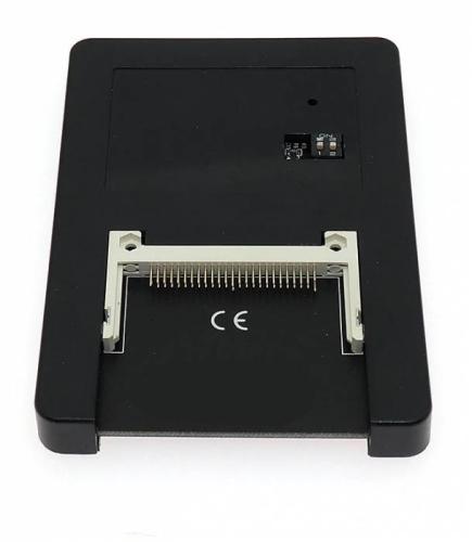 Lecteur de carte Compact Flash (x2) port SATA